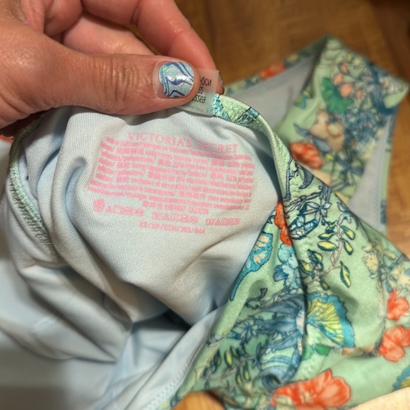 Victoria Secret one piece Swimsuit - Picture 4 of 8